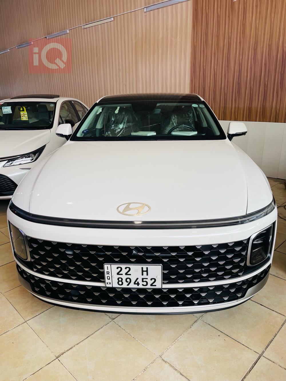 هيونداي أزيرا